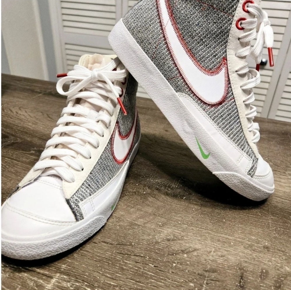 Nike Blazers Mid 77 size 6 mens